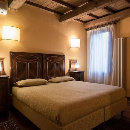 Piazza Nova Guest House Ferrara Eksteriør bilde